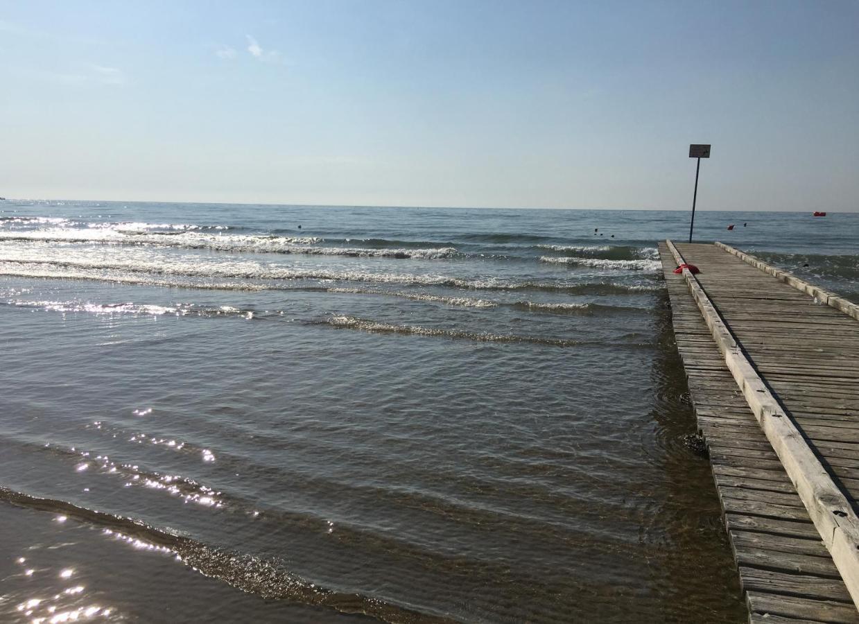 Nuovo E Centrale Appartamento 3-4 Persone Lido di Jesolo Exteriör bild